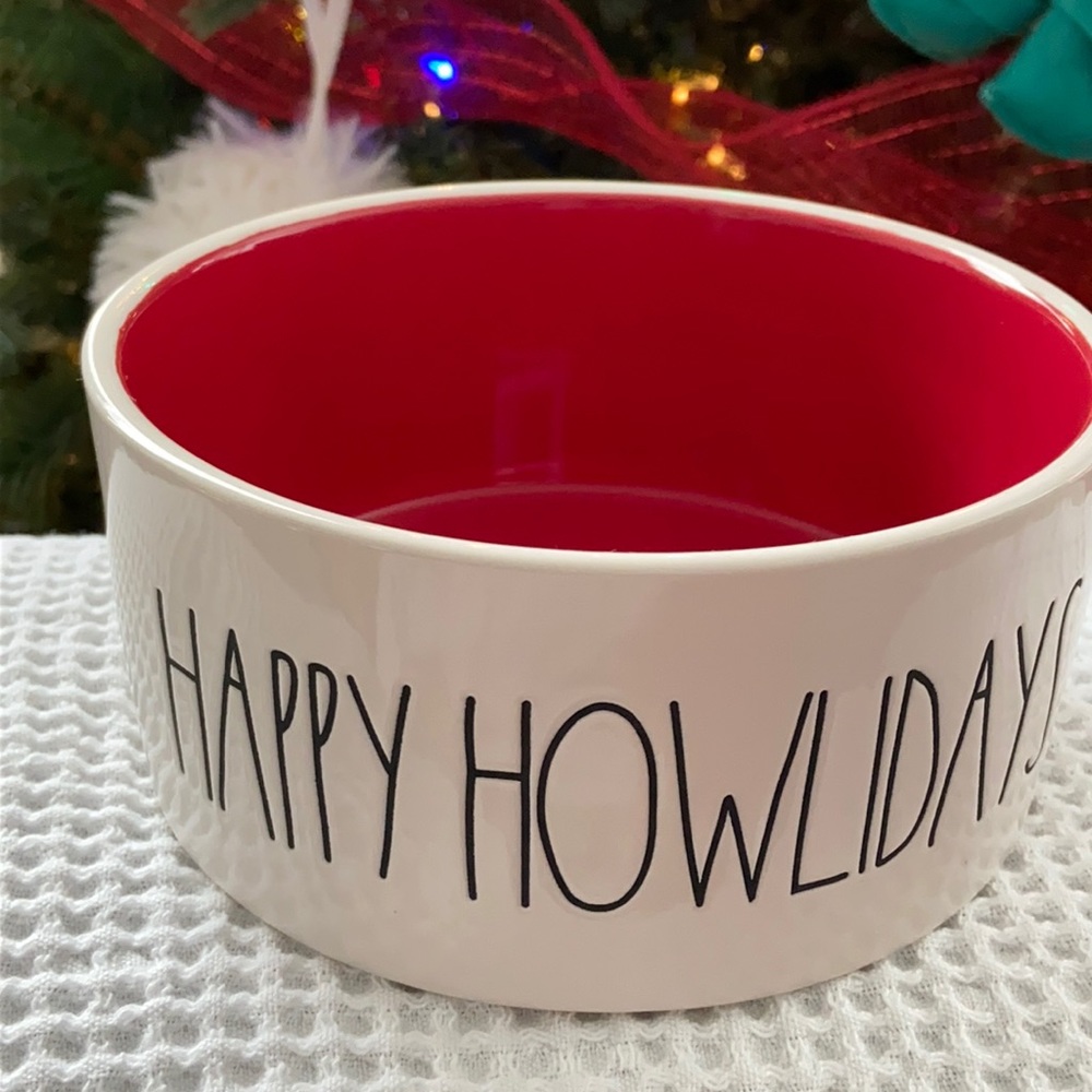 RAE DUNN ‘HAPPY HOWLIDAYS’ Pet Bowl. NWOT. 
Cream with Black LL, Red inside